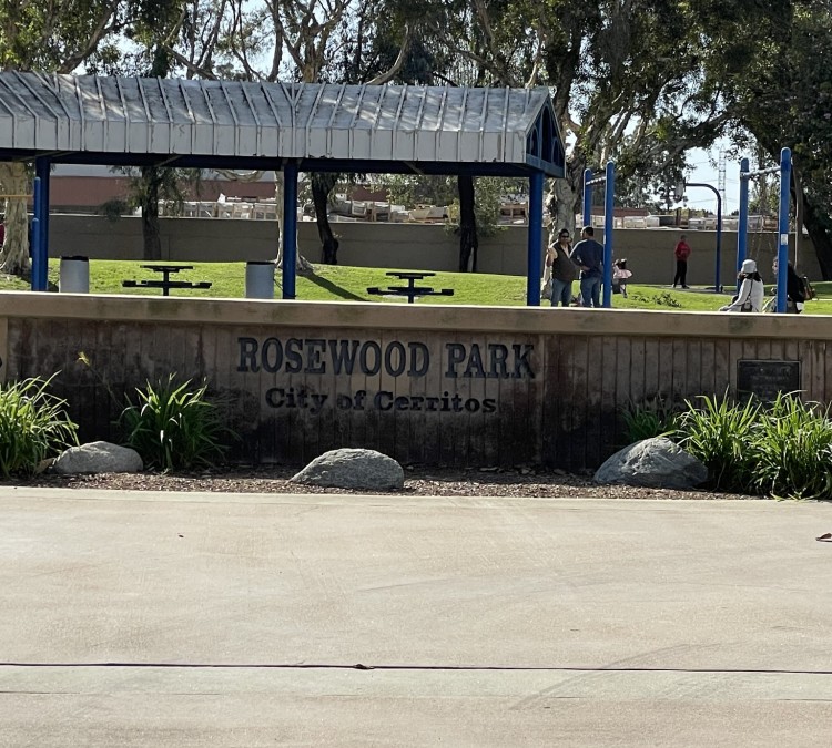 rosewood-park-photo